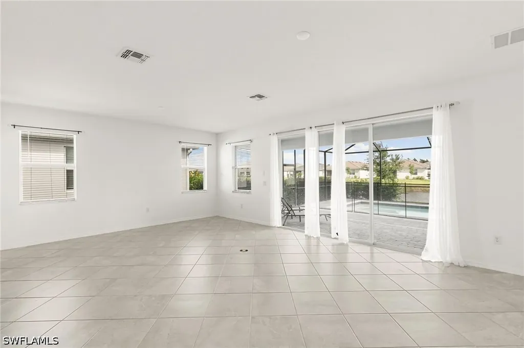 2525 Kona Way Naples FL 34120