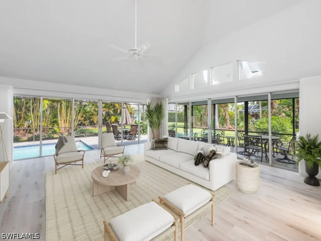 1131 Crayton Road Naples FL 34102
