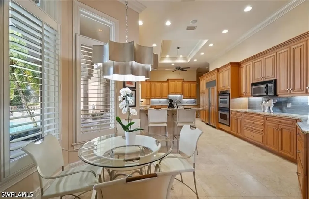 550 21st Avenue S Naples FL 34102