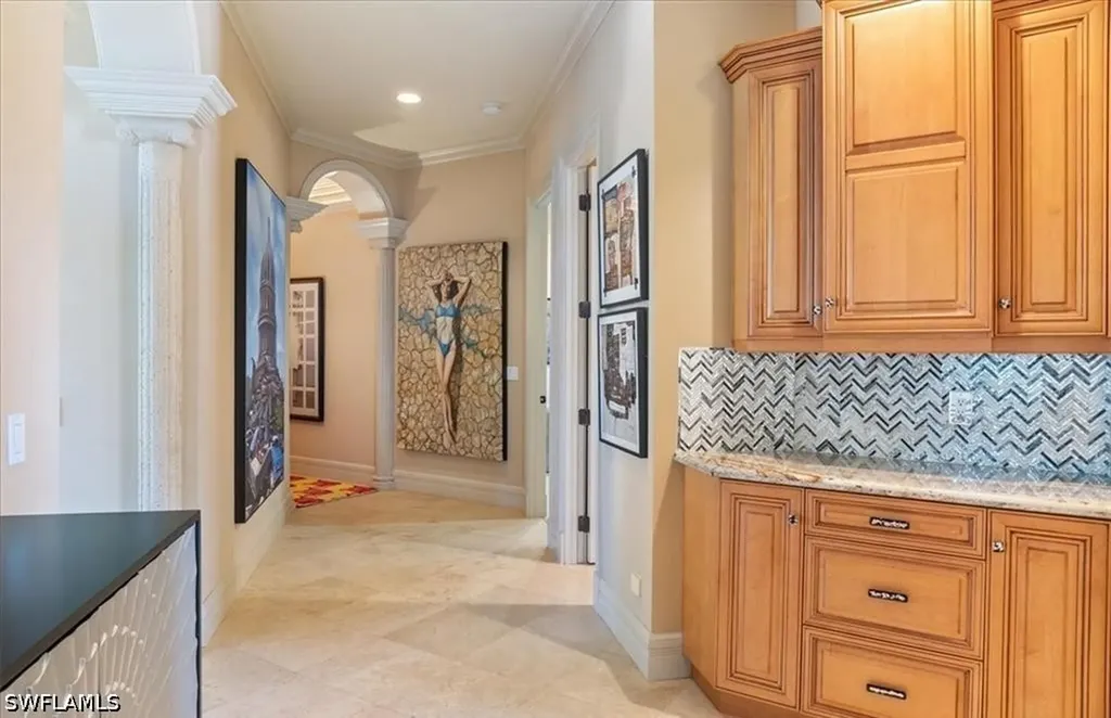 550 21st Avenue S Naples FL 34102