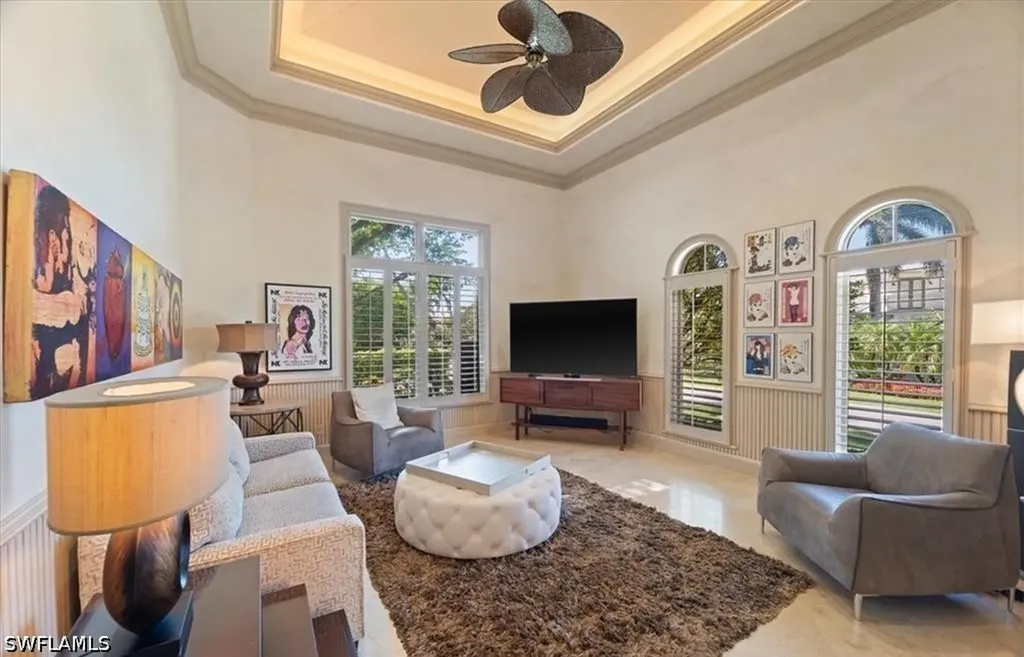 550 21st Avenue S Naples FL 34102