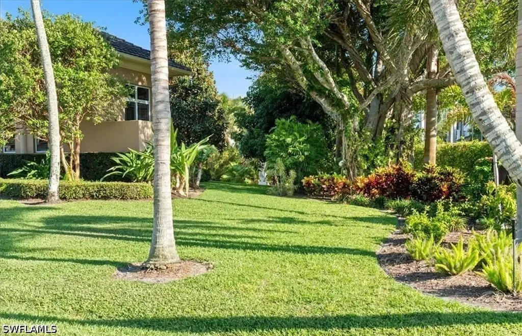 550 21st Avenue S Naples FL 34102
