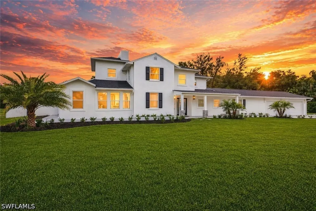 250 19th Street NW Naples FL 34120