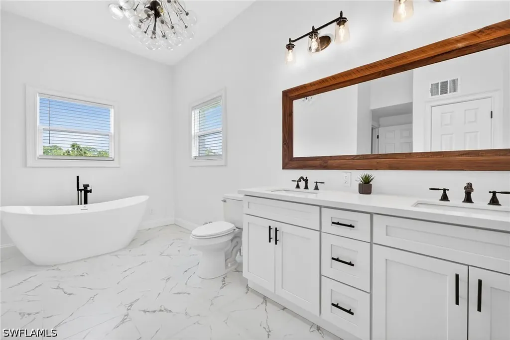 250 19th Street NW Naples FL 34120