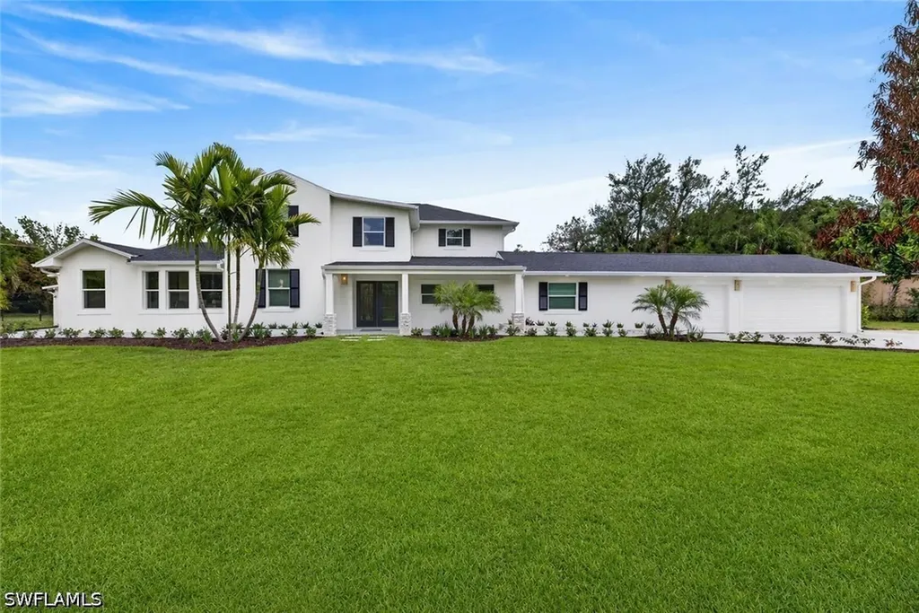 250 19th Street NW Naples FL 34120