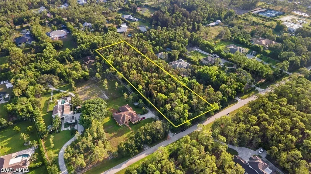 6991 Bottlebrush Lane Naples FL 34109