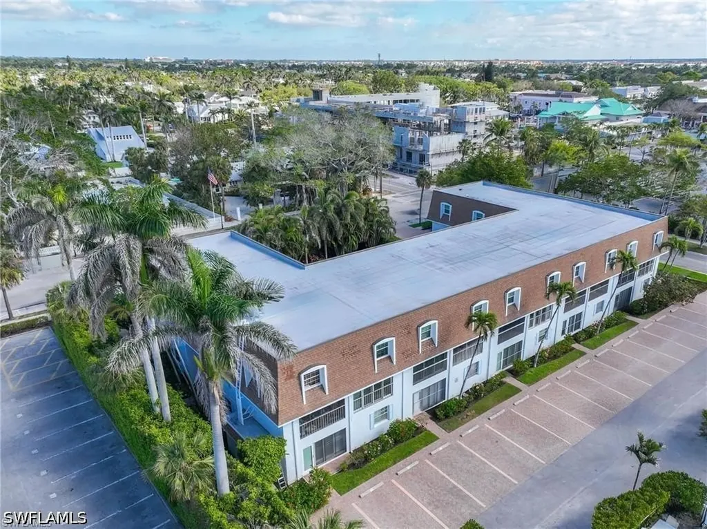 1222 Gordon Drive Naples FL 34102