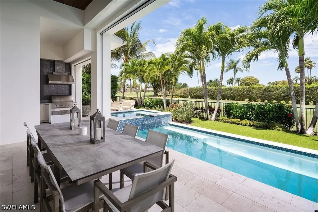 705 Wedge Drive Naples FL 34103