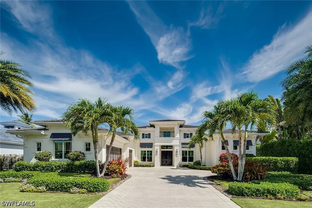 705 Wedge Drive Naples FL 34103