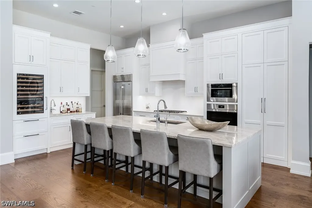 705 Wedge Drive Naples FL 34103