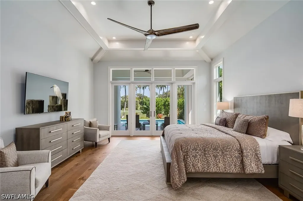 705 Wedge Drive Naples FL 34103