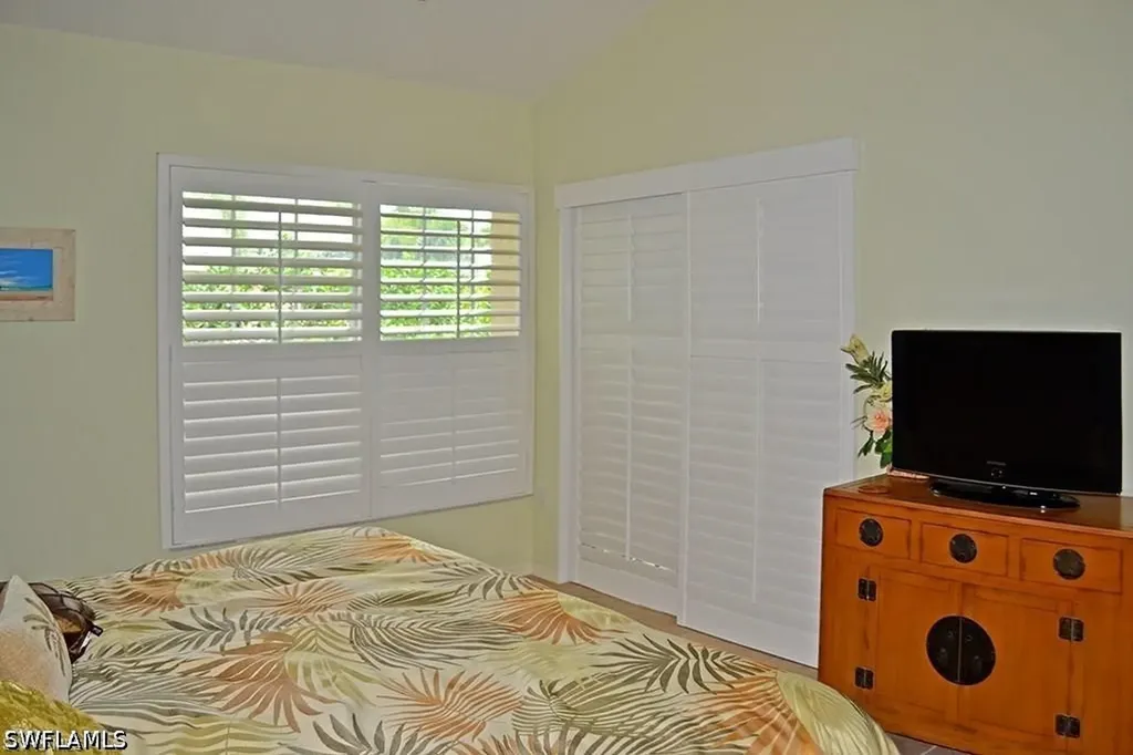 5635 Turtle Bay Drive Naples FL 34108-2750