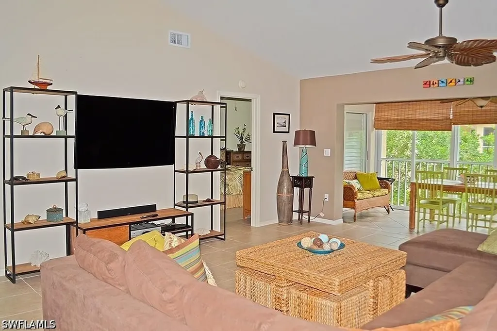5635 Turtle Bay Drive Naples FL 34108-2750