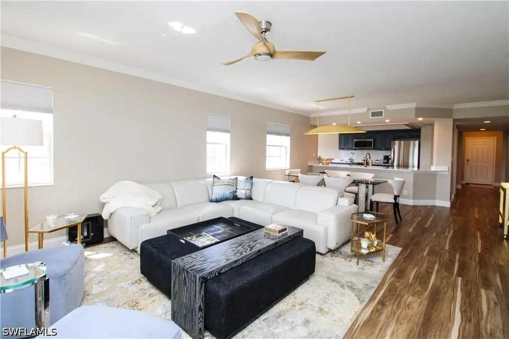 35 Bluebill Avenue Naples FL 34108