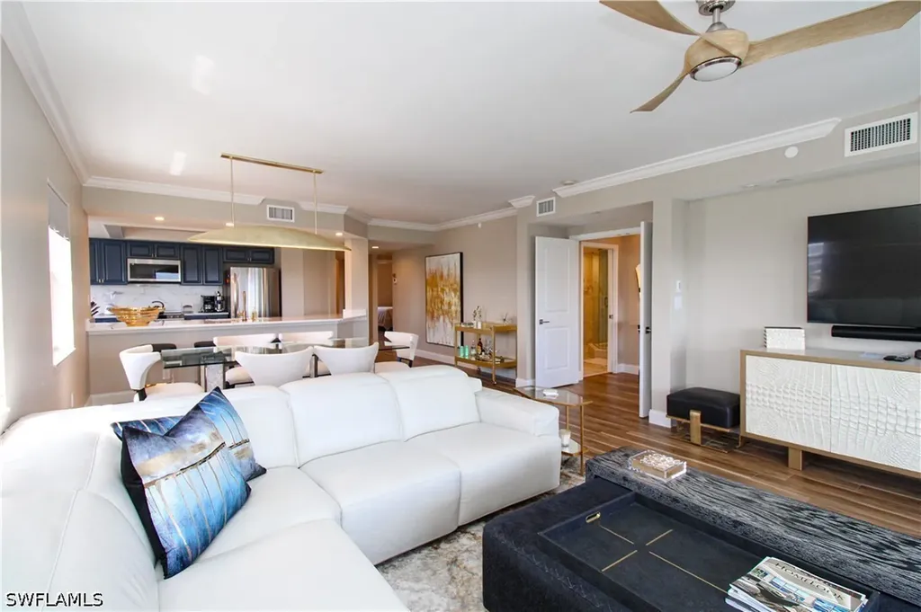 35 Bluebill Avenue Naples FL 34108