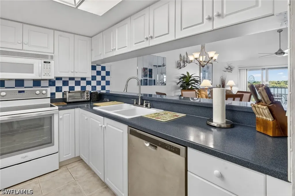 16000 Bay Pointe Boulevard North Fort Myers FL 33917