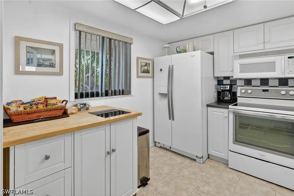 16000 Bay Pointe Boulevard North Fort Myers FL 33917