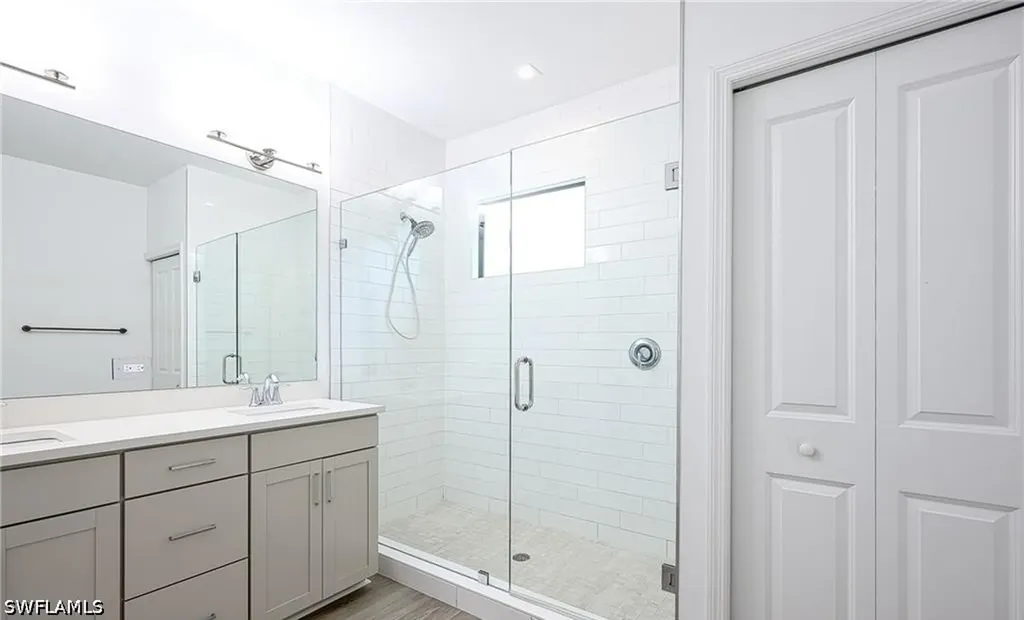 7320 Rockefeller Drive Naples FL 34119