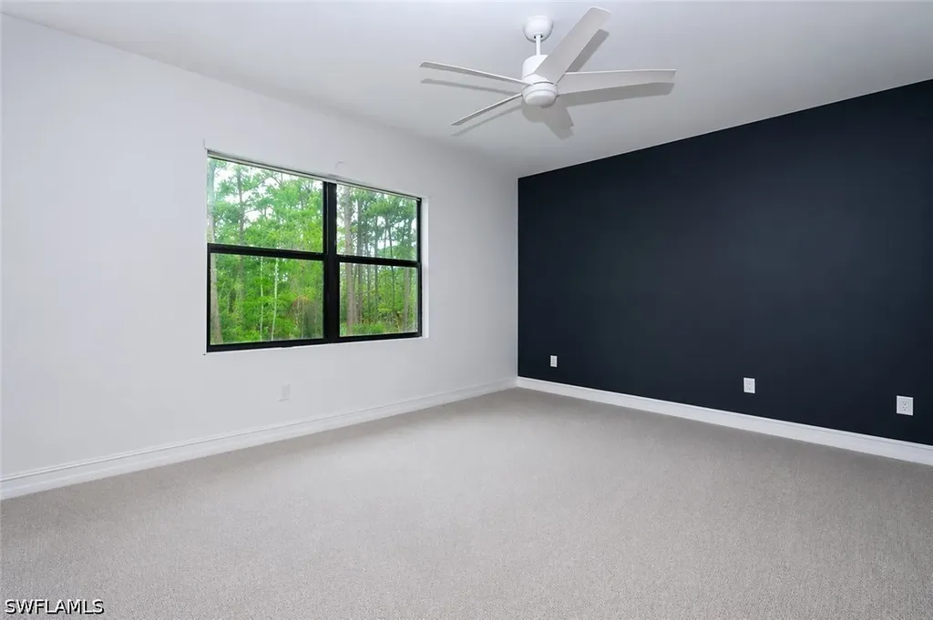 7320 Rockefeller Drive Naples FL 34119