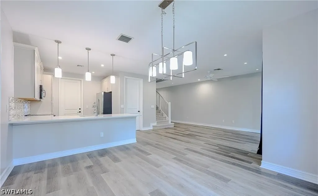 7320 Rockefeller Drive Naples FL 34119