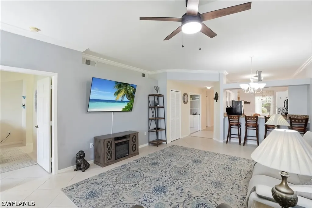 340 Robin Hood Circle Naples FL 34104