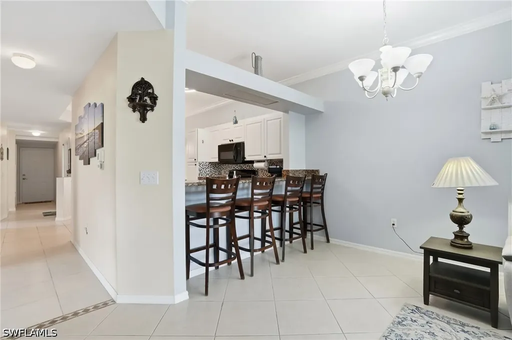 340 Robin Hood Circle Naples FL 34104
