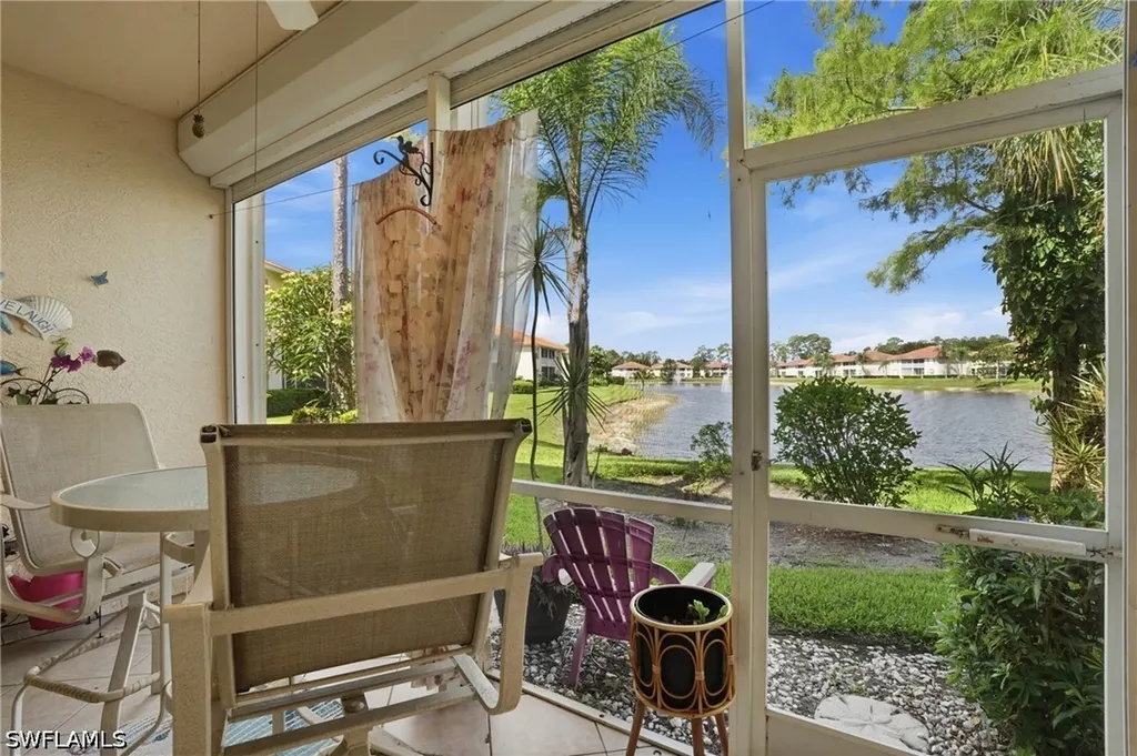 340 Robin Hood Circle Naples FL 34104