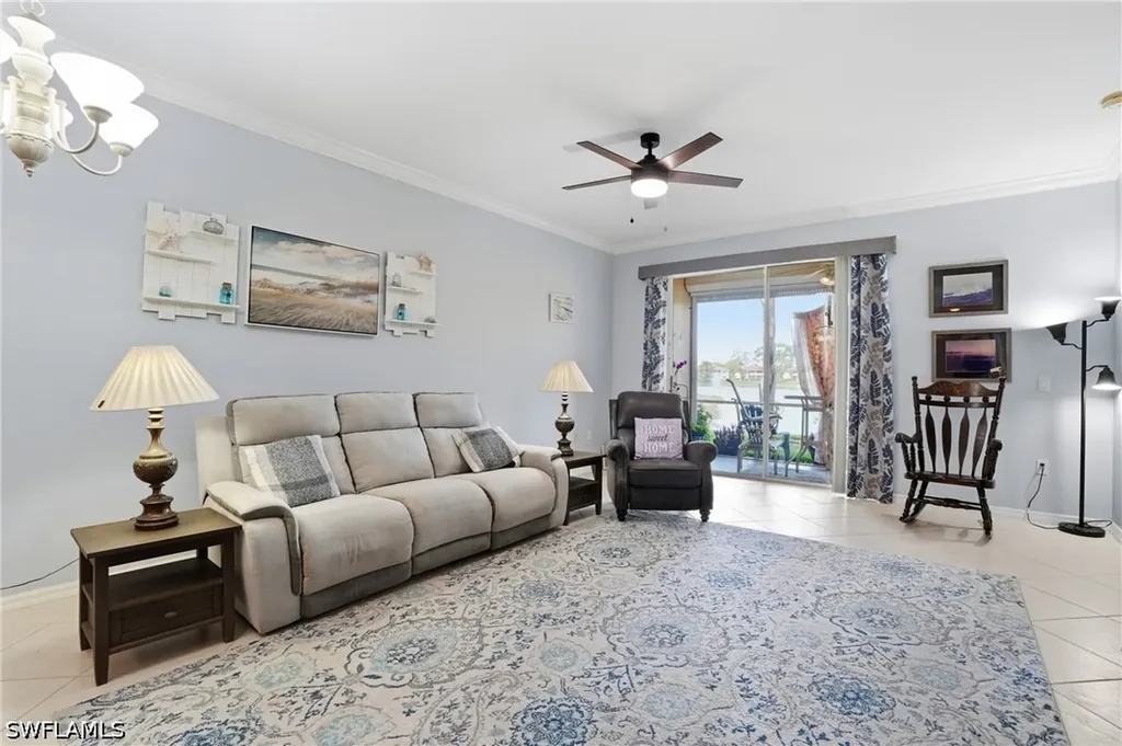 340 Robin Hood Circle Naples FL 34104