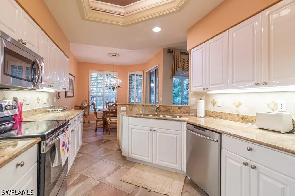 8460 Abbington Circle Naples FL 34108