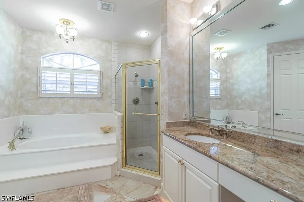 8460 Abbington Circle Naples FL 34108