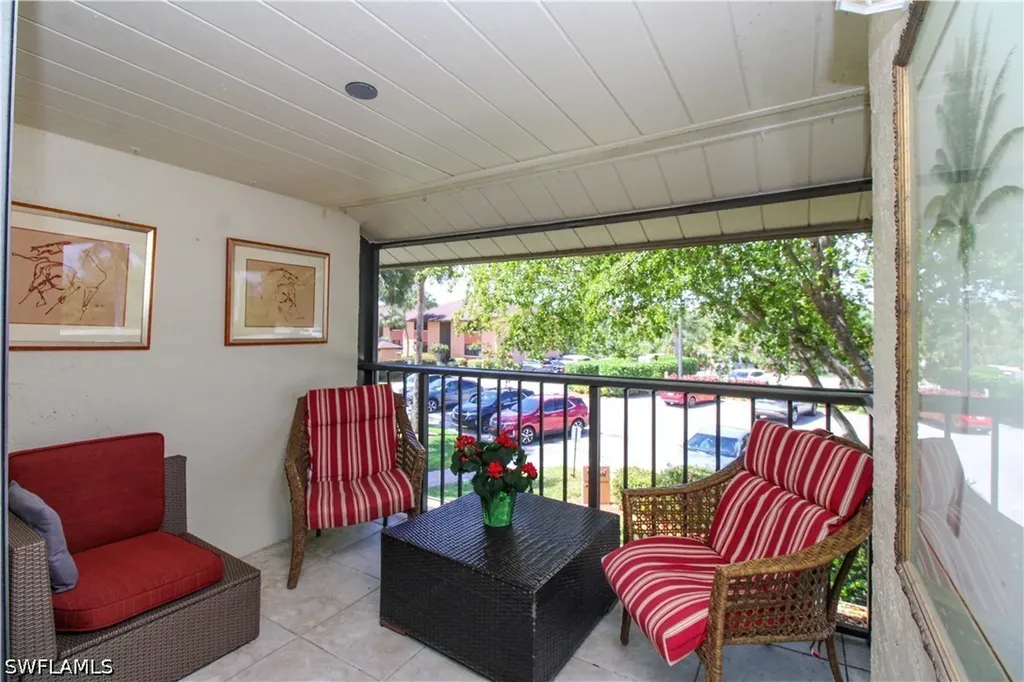1510 Mainsail Drive Naples FL 34114