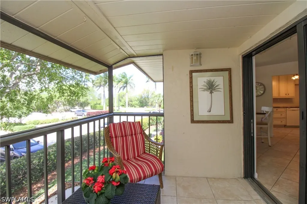 1510 Mainsail Drive Naples FL 34114
