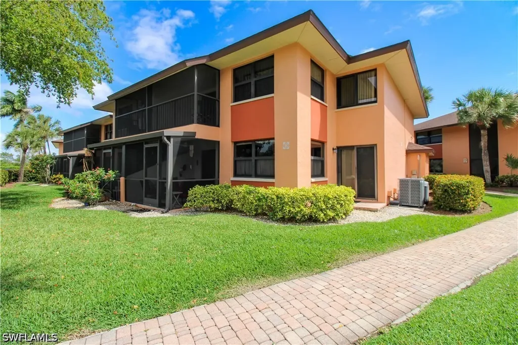 1510 Mainsail Drive Naples FL 34114