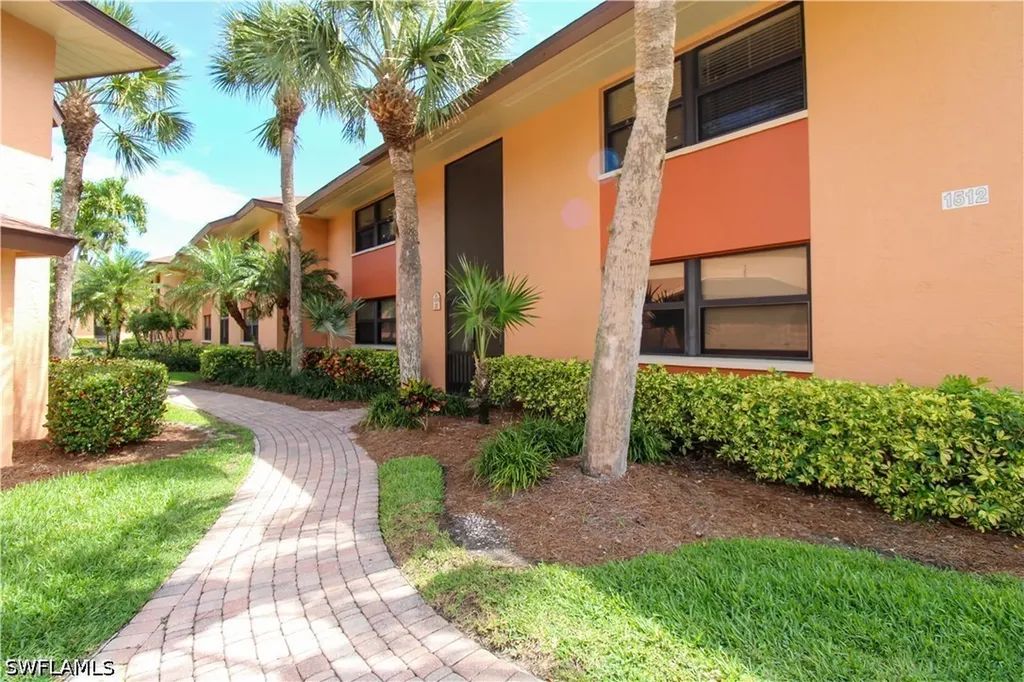 1510 Mainsail Drive Naples FL 34114