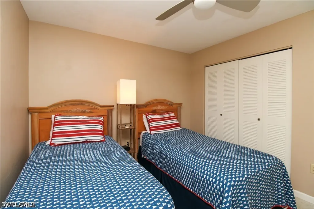 1510 Mainsail Drive Naples FL 34114