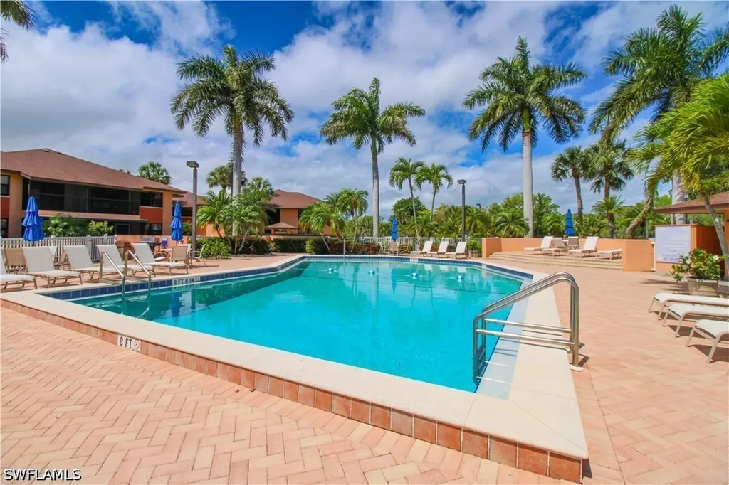 1510 Mainsail Drive Naples FL 34114