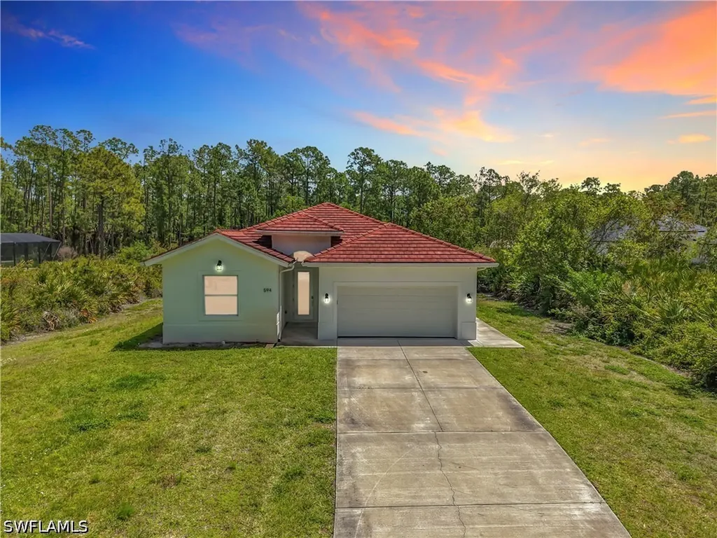 594 31st Street NW Naples FL 34120