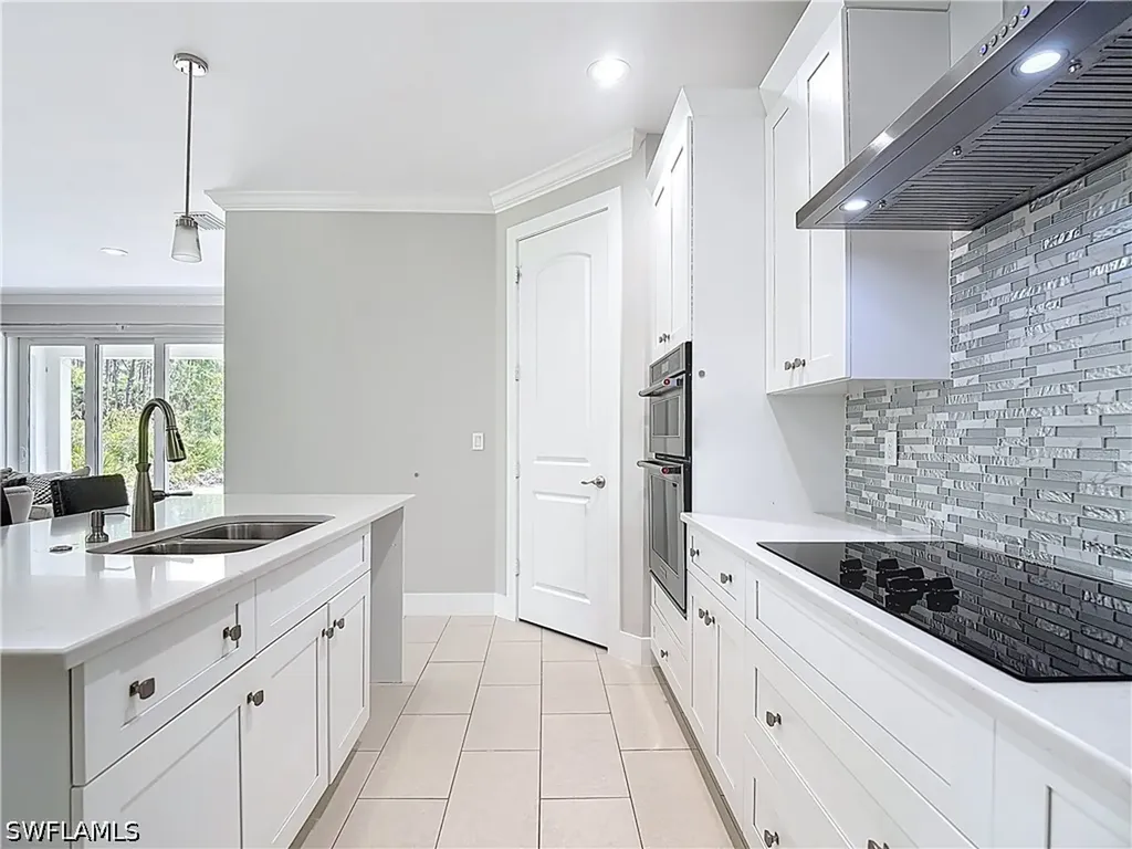 594 31st Street NW Naples FL 34120