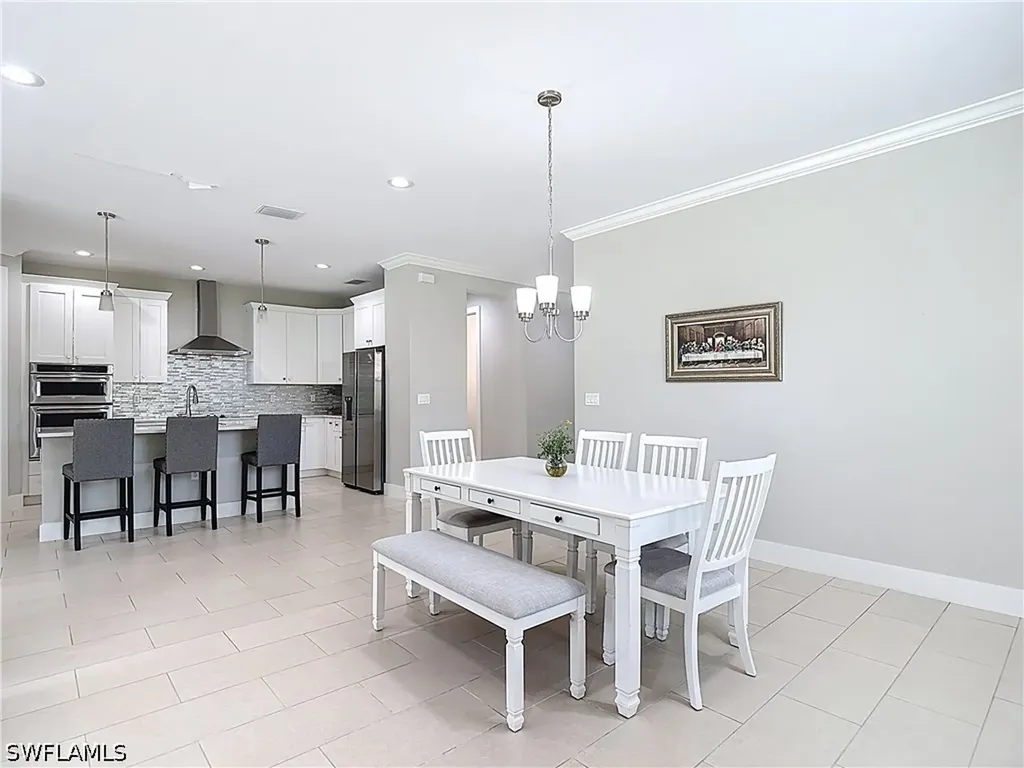 594 31st Street NW Naples FL 34120