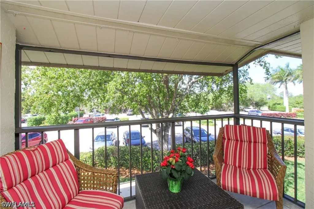 1510 Mainsail Drive Naples FL 34114