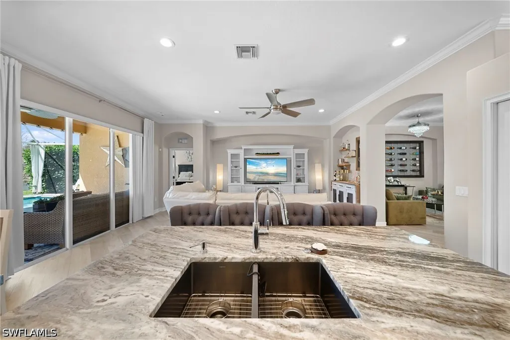 14321 Manchester Drive Naples FL 34114