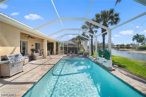 14321 Manchester Drive Naples FL 34114