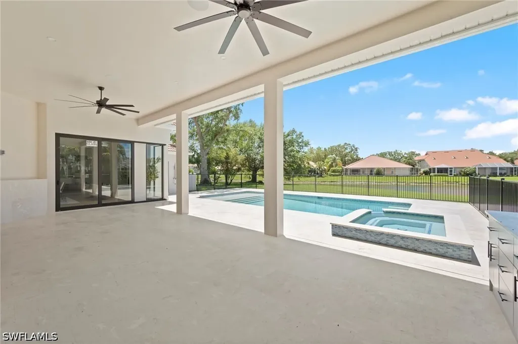 207 Monterey Drive Naples FL 34119