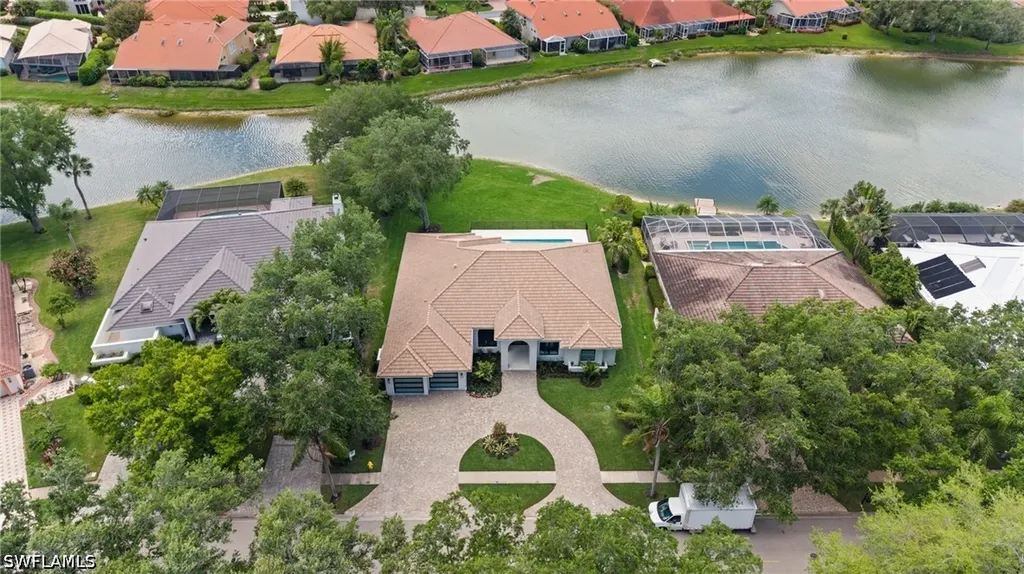 207 Monterey Drive Naples FL 34119