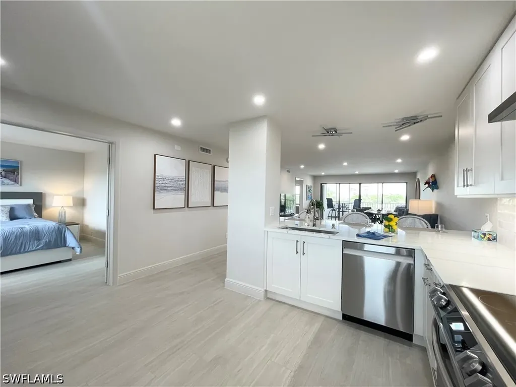 12945 Vanderbilt Drive Naples FL 34110