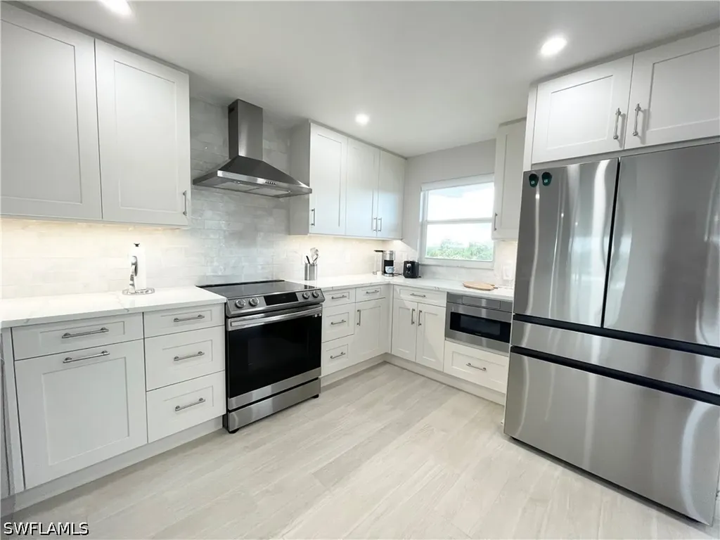 12945 Vanderbilt Drive Naples FL 34110