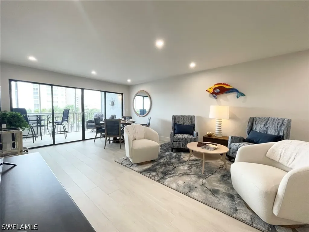 12945 Vanderbilt Drive Naples FL 34110
