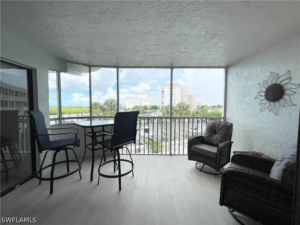 12945 Vanderbilt Drive Naples FL 34110