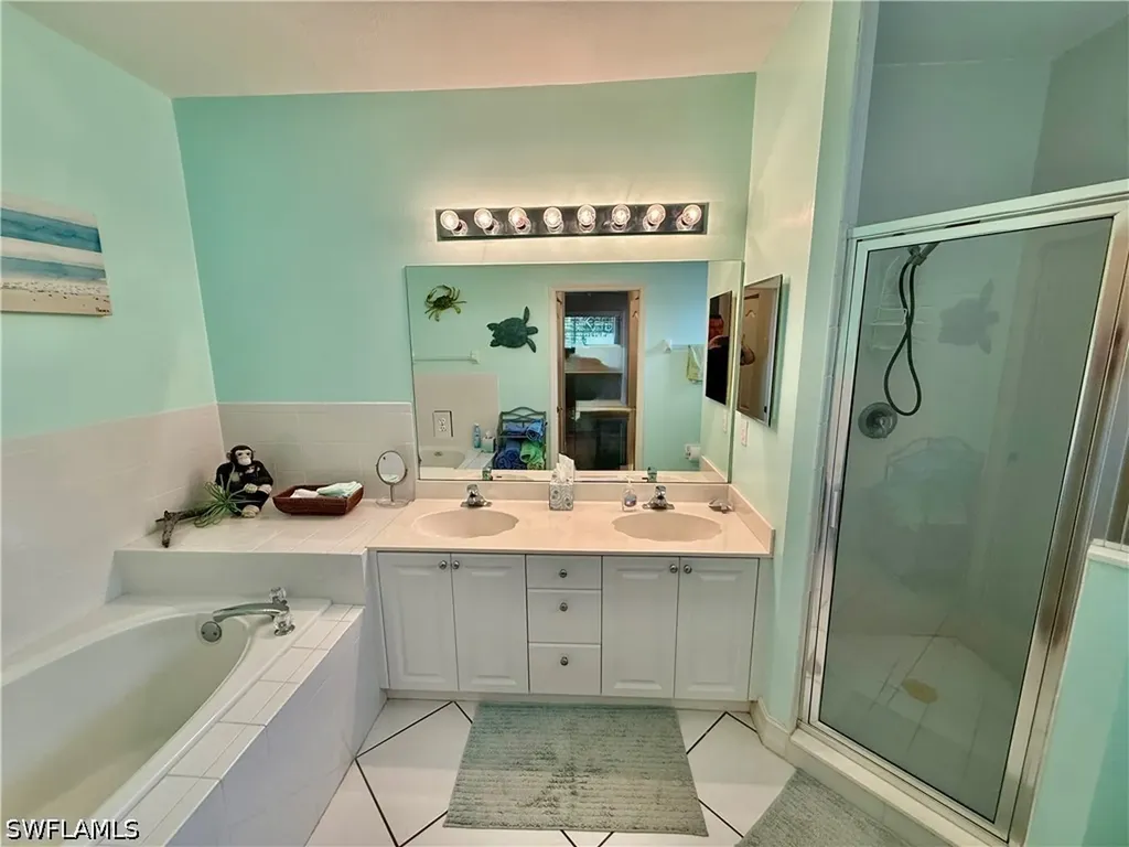 750 Luisa Lane Naples FL 34104