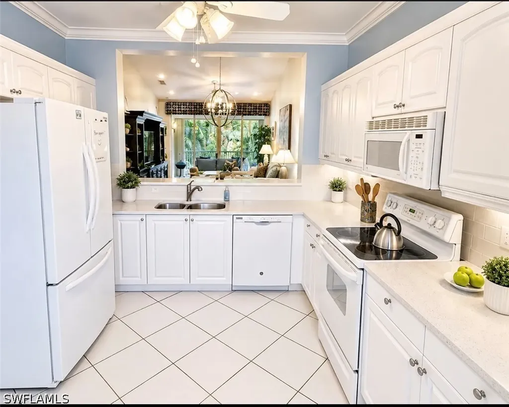 750 Luisa Lane Naples FL 34104